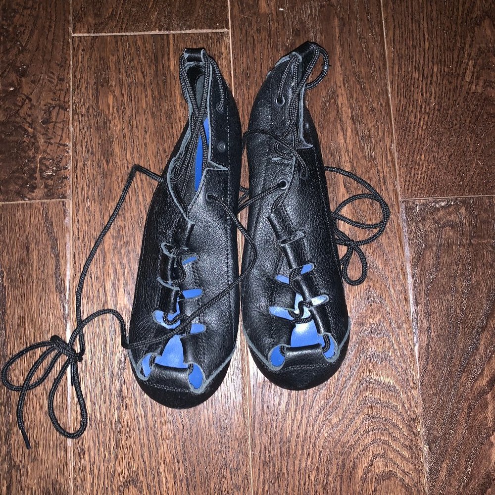 Fays Shoes Celtic Choice Black Patent Leather